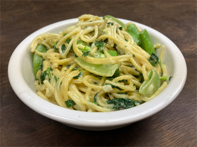 creamy-pea-and-spinach-pasta