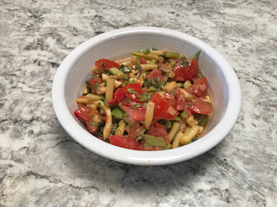 fresh-bean-salad-with-tomatoes-and-elery