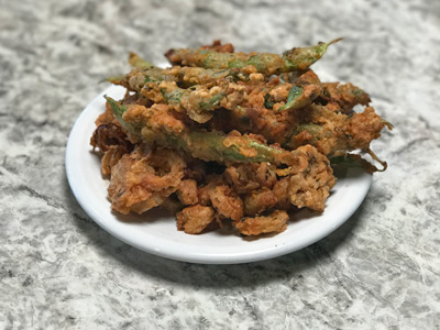 fried-onions-and-green-beans