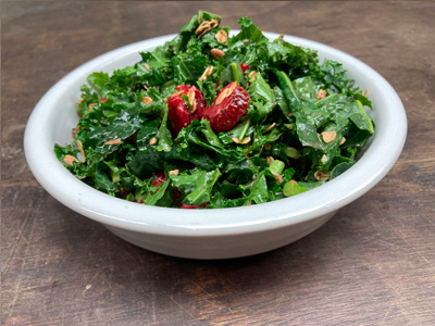 kale-and-strawberry-salad