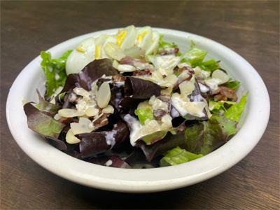 red-lettuce-salad